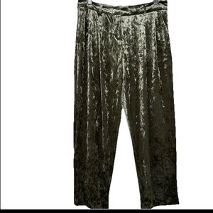 ABS ALLEN SCHWARTZ Pleated Crushed Velvet Green Cropped Pants Classic Sz 8 chic